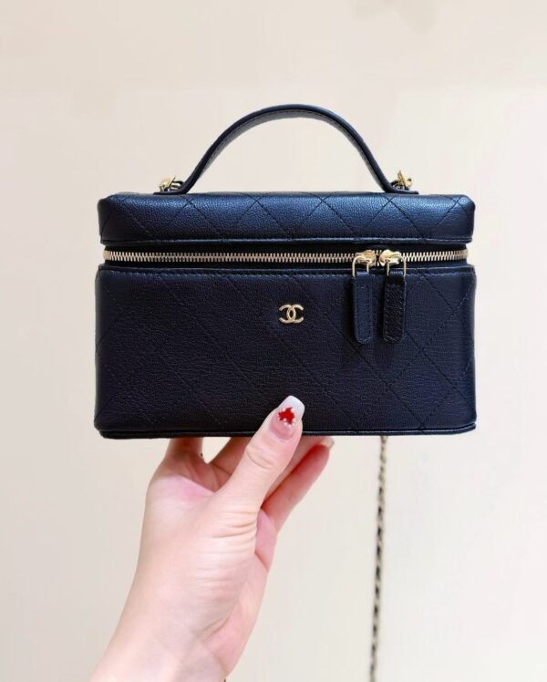 CHANEL Classic Vanity with Chain
