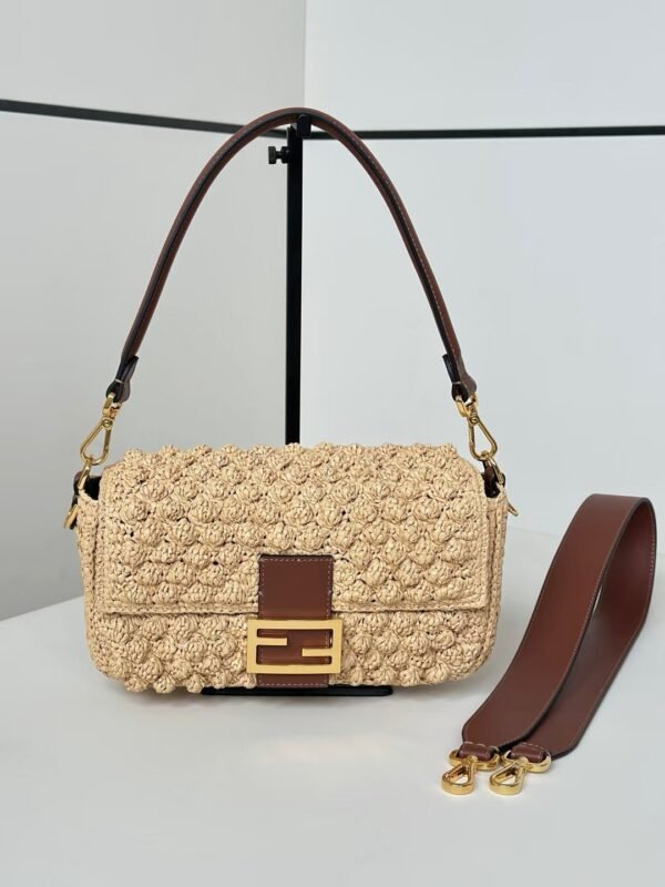 FENDI Baguette®