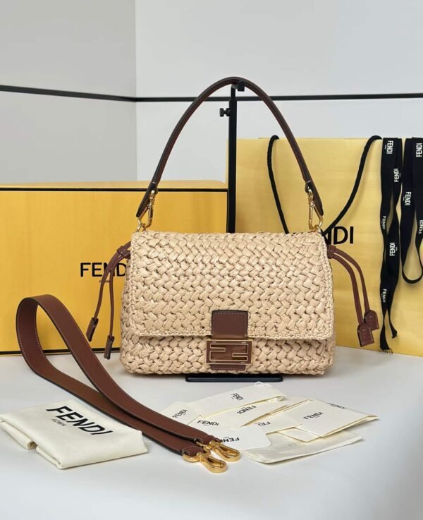 FENDI Baguette®