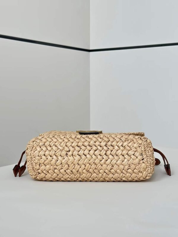 FENDI Baguette®