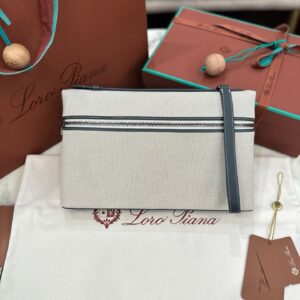 LORO  PIANA Extra Pouch L29