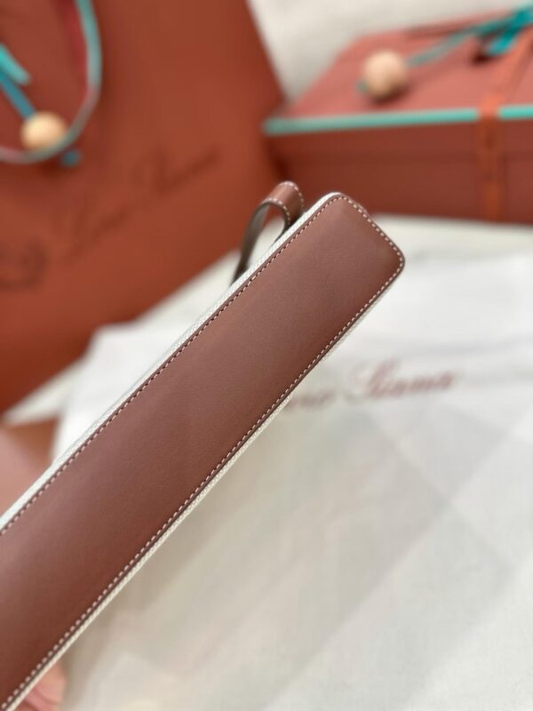 LORO PIANA Extra Pouch L29