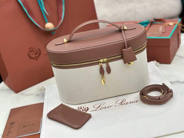 LORO  PIANA Extra Vanity Case(Multicolor）