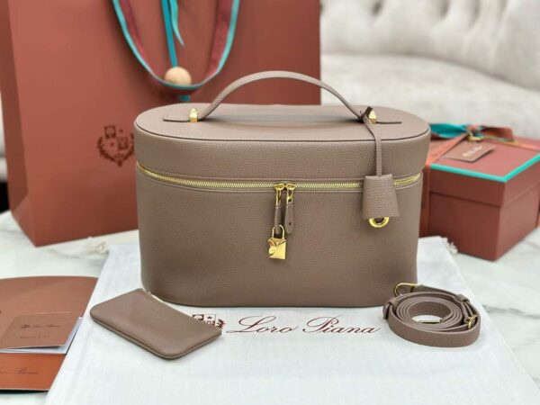 LORO  PIANA Extra Vanity Case(Multicolor）