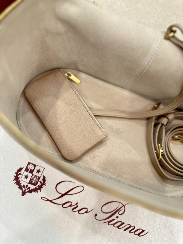 LORO  PIANA Extra Vanity Case(Multicolor）