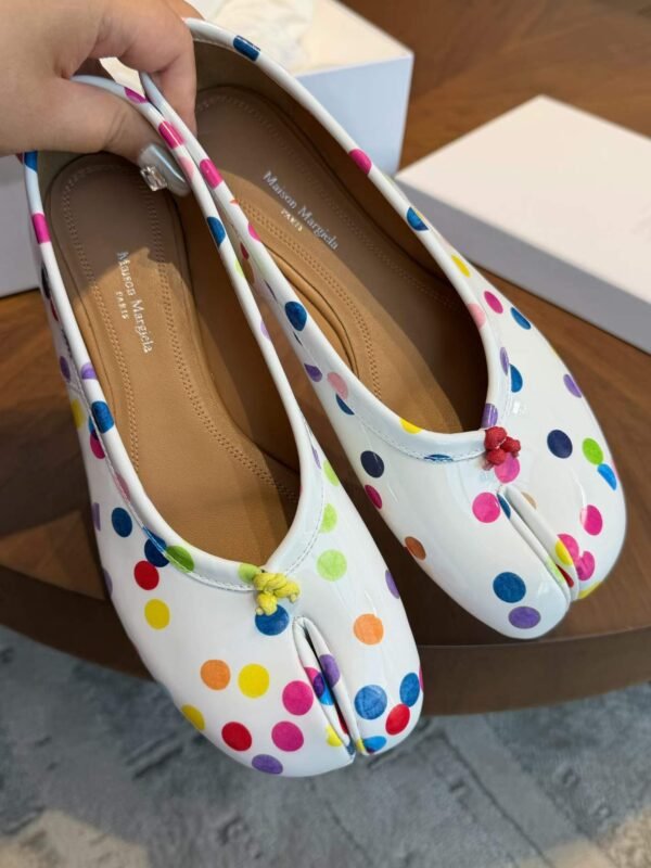 MAISON MARGIELA Polka-Dot Toe-Separated Shoes