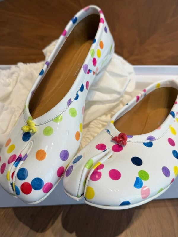 MAISON MARGIELA Polka-Dot Toe-Separated Shoes