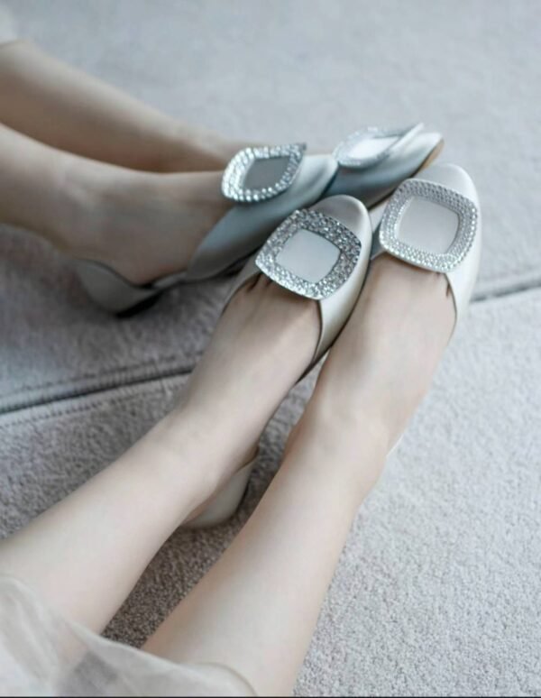 ROGER VIVIER Sandals