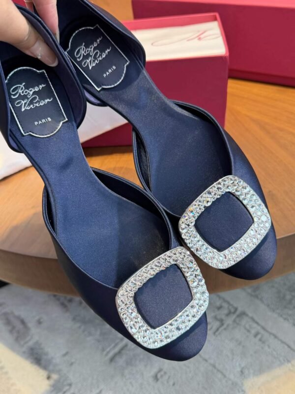 ROGER VIVIER Sandals