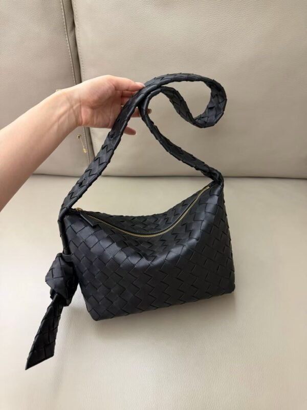 Bottega Veneta  EASY HOBO BAG