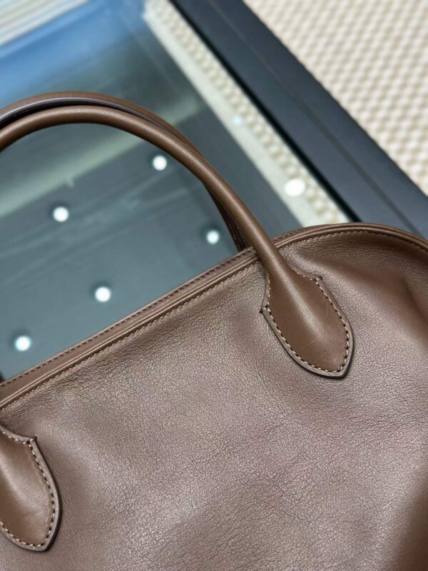 THE ROW Agnes 12 BAG