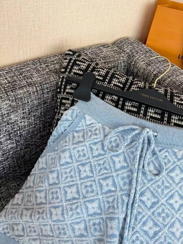 LOUIS VUITTON Shorts