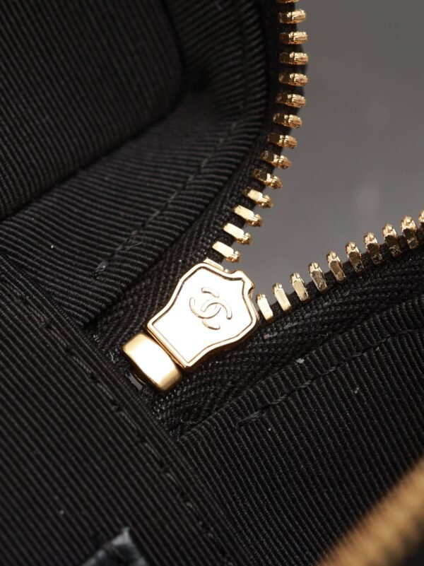 CHANEL Classic Vanity with Chain