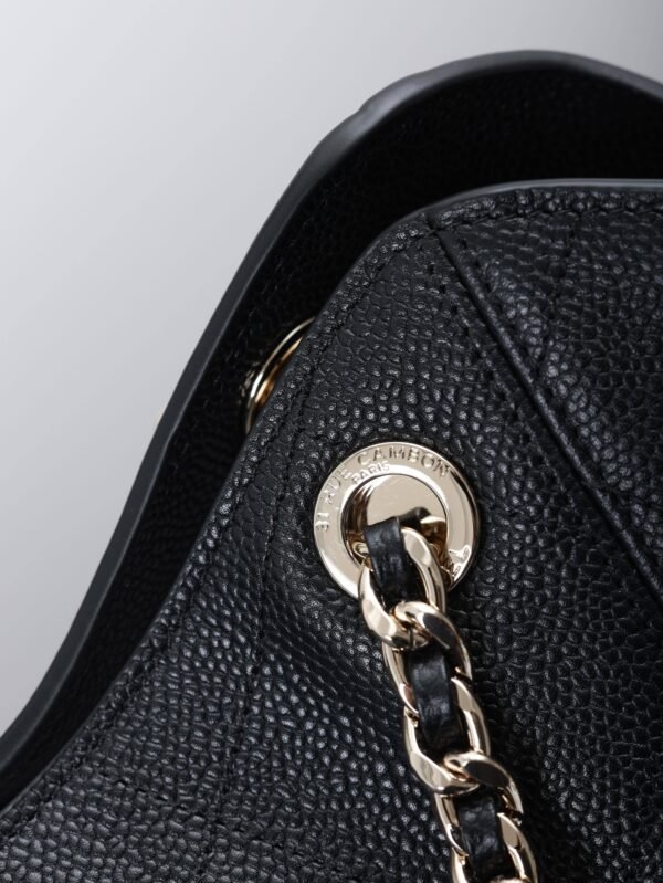 CHANEL Shopping Bag