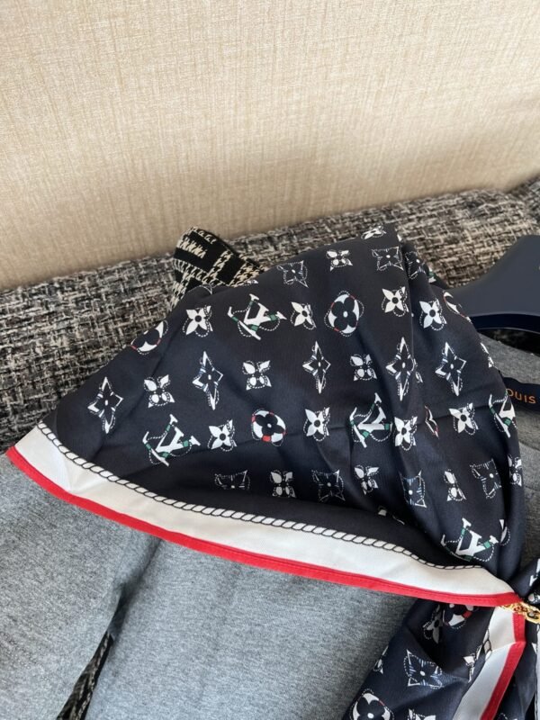 LOUIS VUITTON Dress