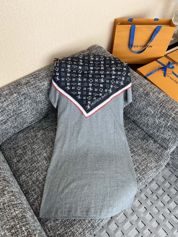 LOUIS VUITTON Dress