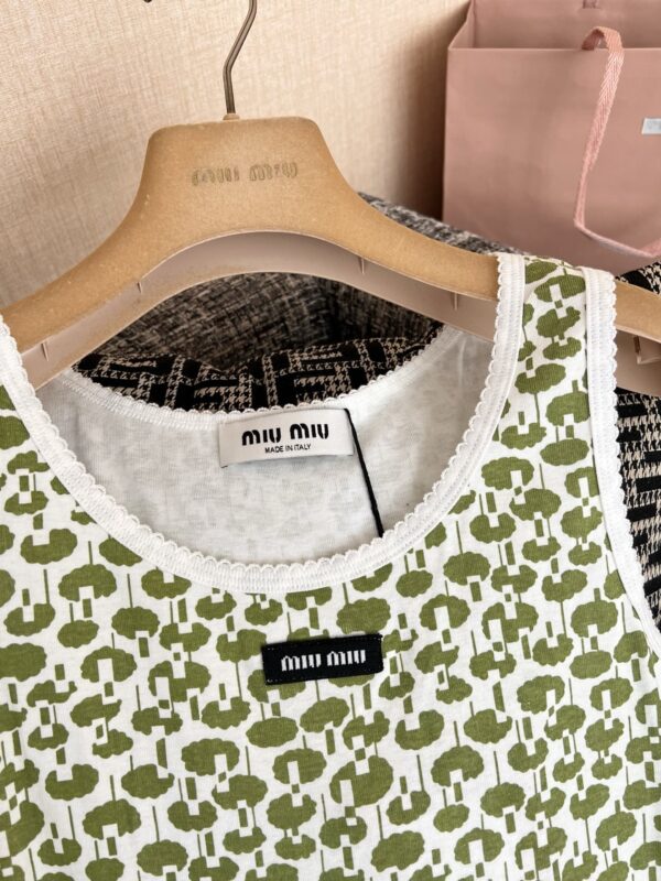 MIUMIU Vest