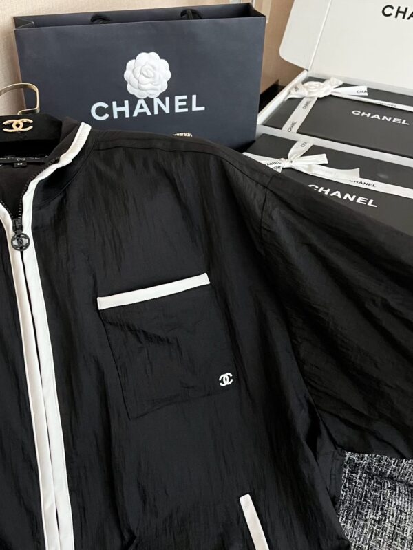 CHANEL Sun shirt
