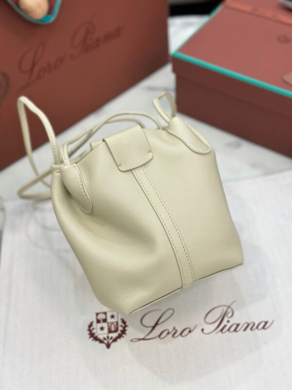 LORO PIANA BALE SOFTY