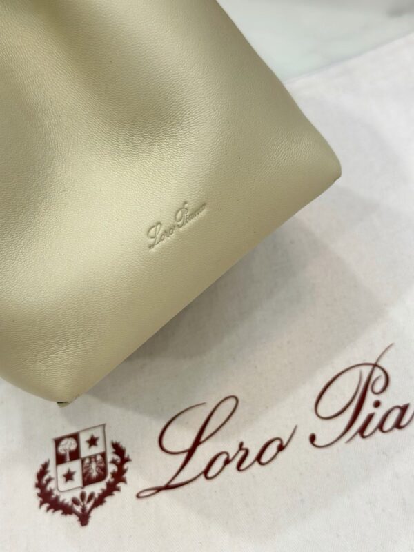 LORO PIANA BALE SOFTY