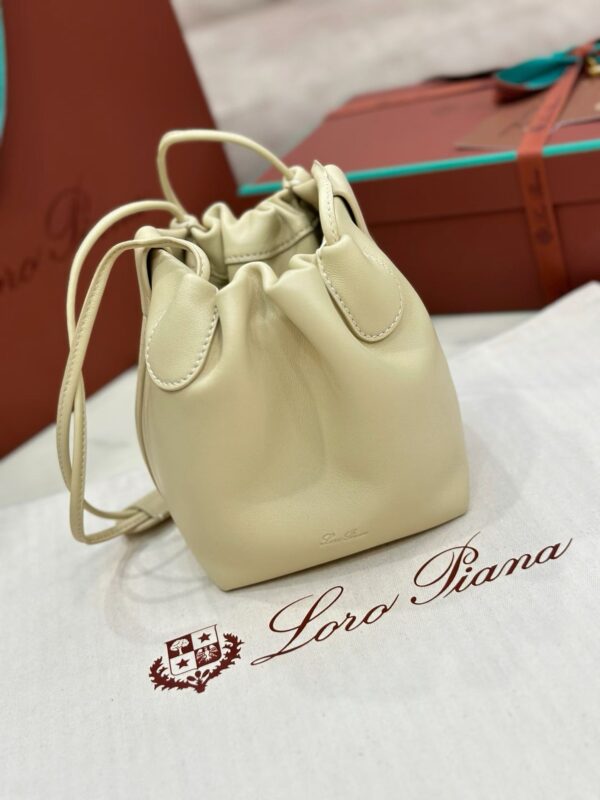 LORO PIANA BALE SOFTY