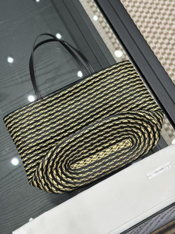 THE ROW  BEAU RAFFIA TOTE
