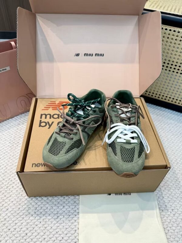 MIUMIU  Sneakers