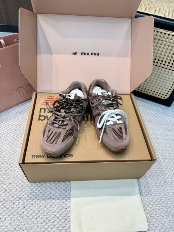 MIUMIU  Sneakers