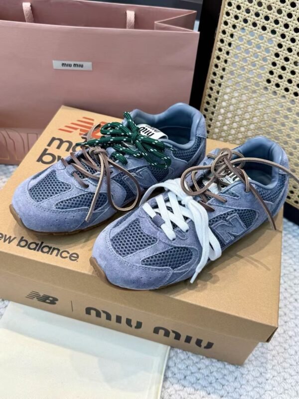 MIUMIU  Sneakers