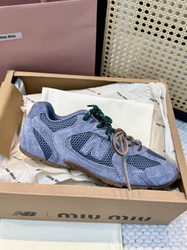 MIUMIU  Sneakers