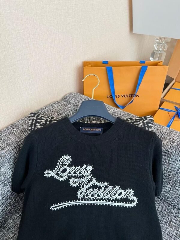 LOUIS VUITTON 26 Short-sleeved shirt