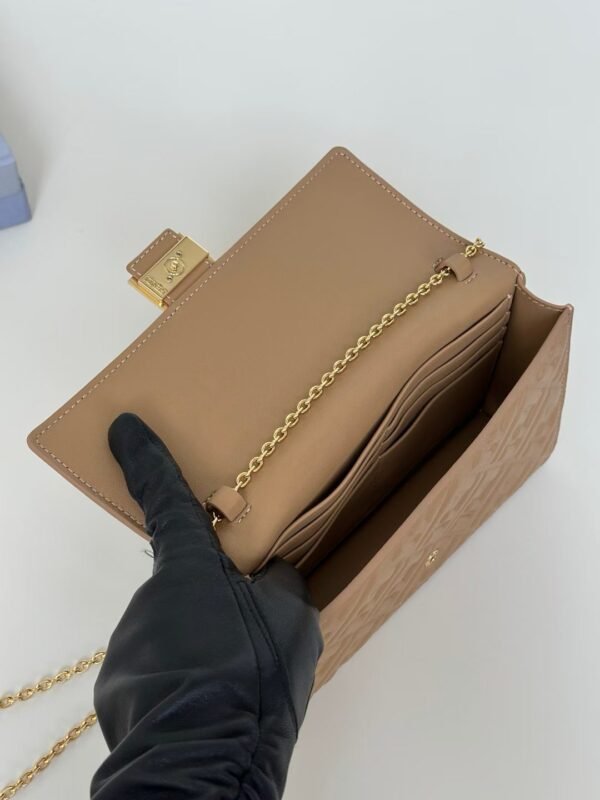 FENDI  BAGUETTE