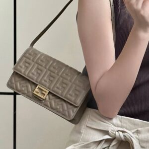 FENDI  BAGUETTE