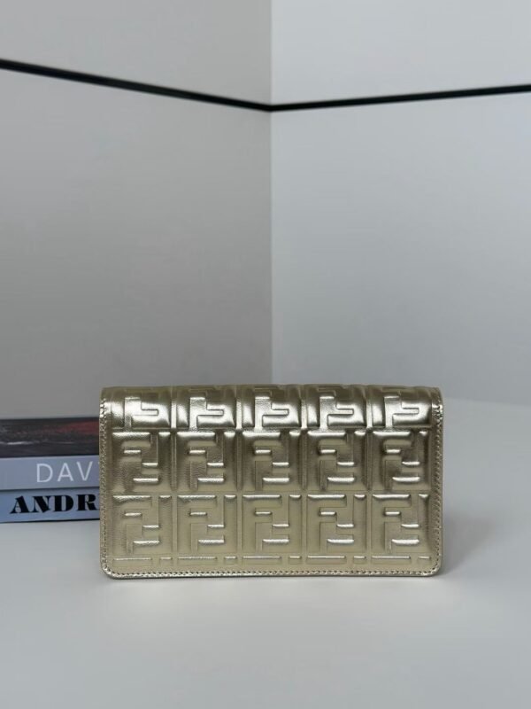FENDI  BAGUETTE