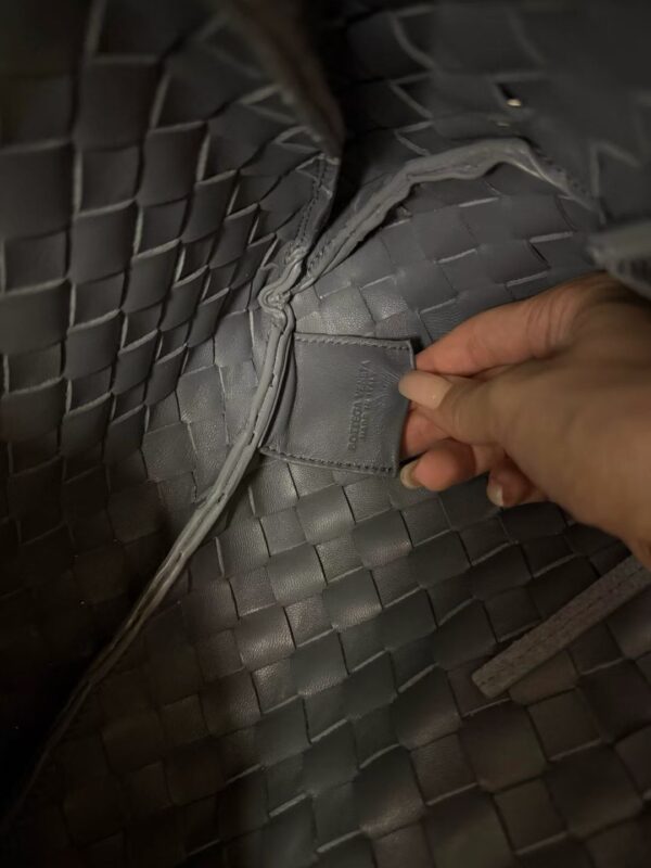 Bottega Veneta