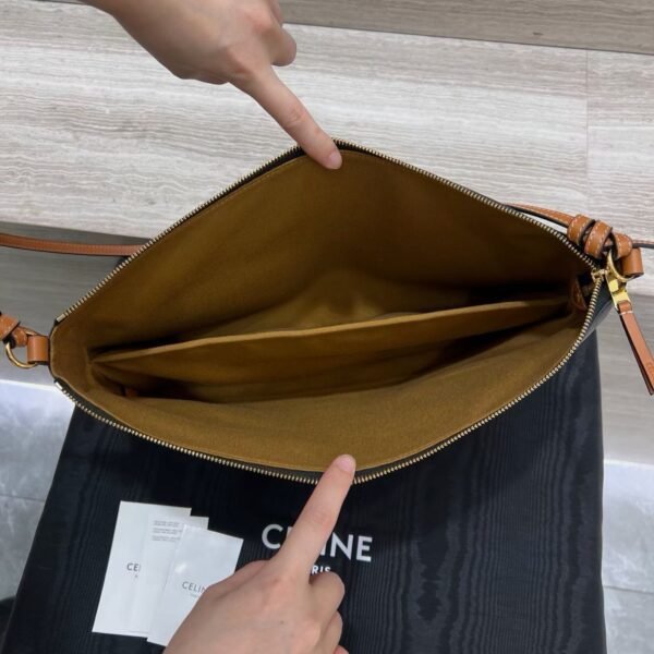 CELINE duo zipped bag IN Triomphe Canvas and NATURAL calfskin