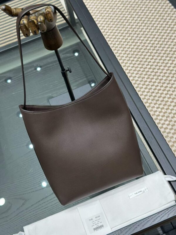 THE ROW  ALMA SHOULDER BAG