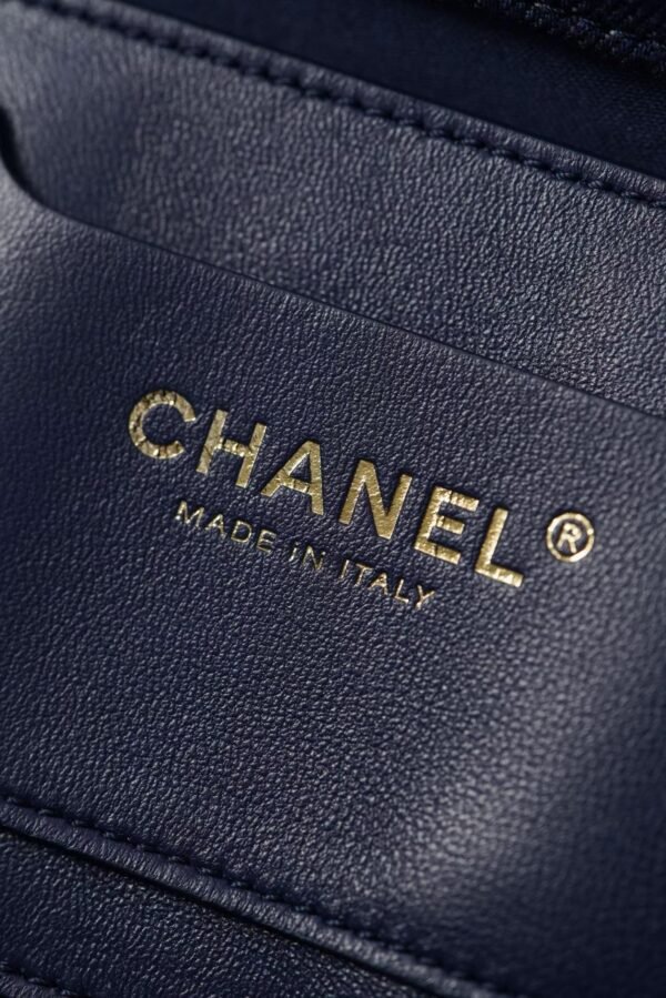 CHANEL Shopping Bag(For pre-sale pricing, please contact customer service)