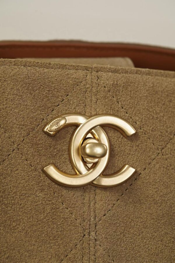 CHANEL Shopping Bag