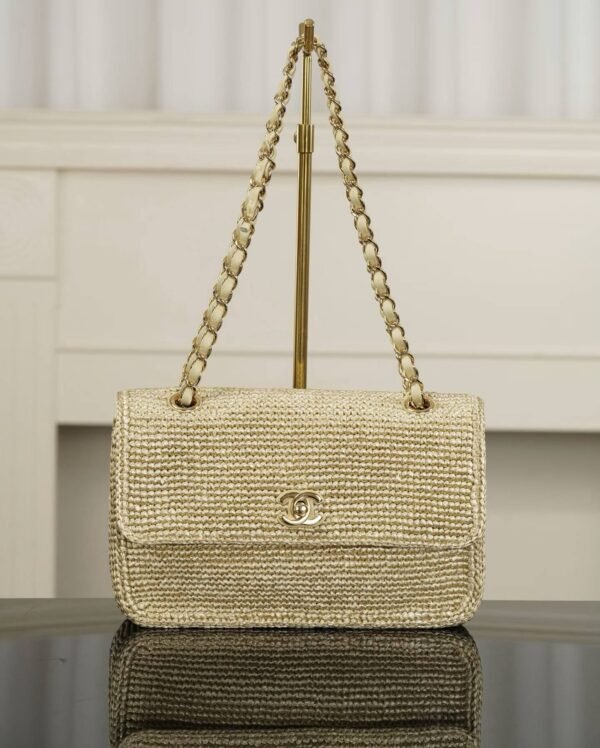 CHANEL Flap Bag(For pre-sale pricing, please contact customer service)