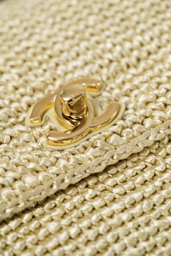 CHANEL Flap Bag(For pre-sale pricing, please contact customer service)
