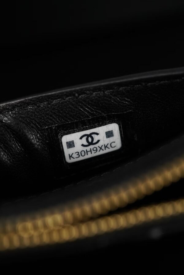 CHANEL Card Holder(For pre-sale pricing, please contact customer service)