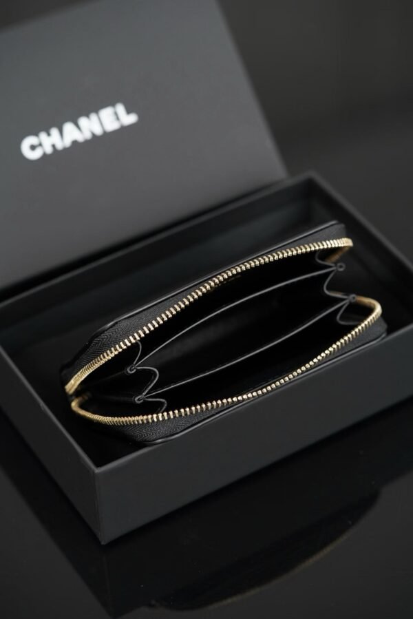 CHANEL Card Holder