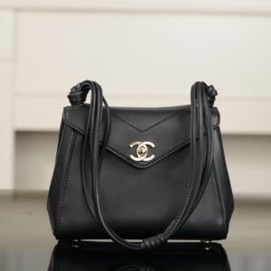 CHANEL Flap Bag(For pre-sale pricing, please contact customer service.)
