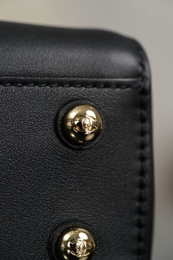 CHANEL Flap Bag(For pre-sale pricing, please contact customer service.)