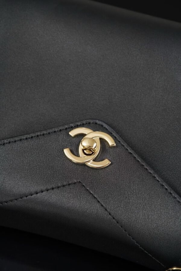 CHANEL Flap Bag(For pre-sale pricing, please contact customer service.)