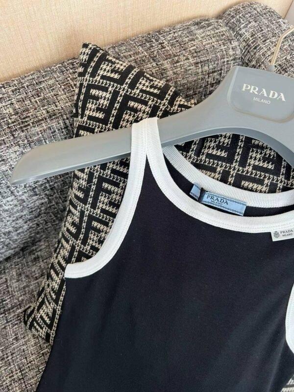 PRADA Vest