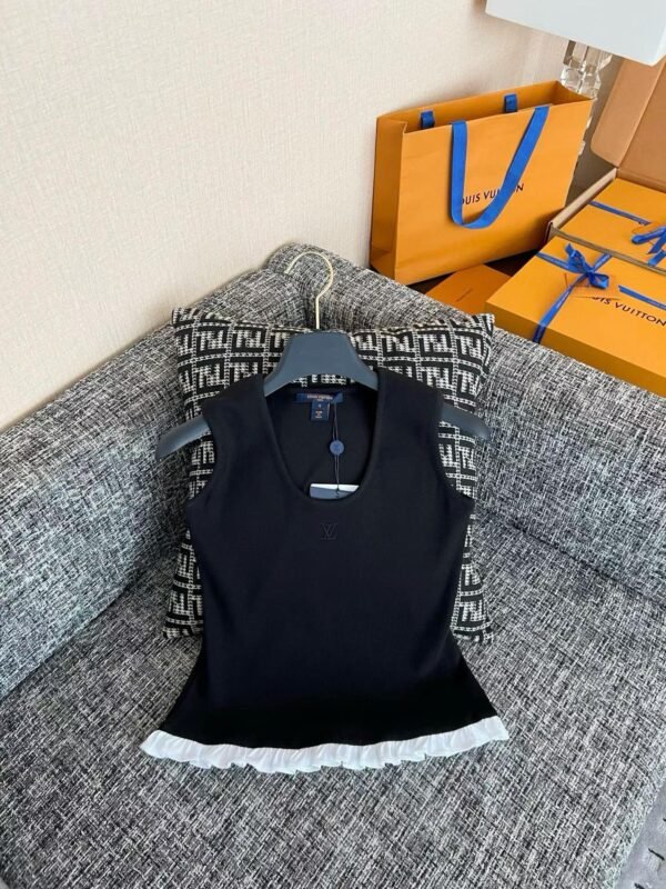 LOUIS VUITTON Tank top