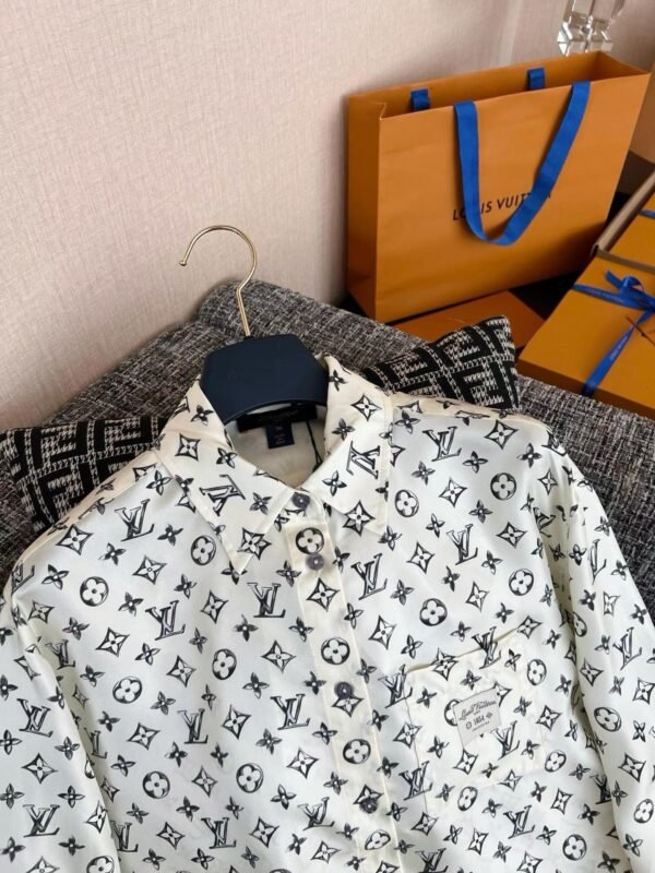 LOUIS VUITTON Shirt