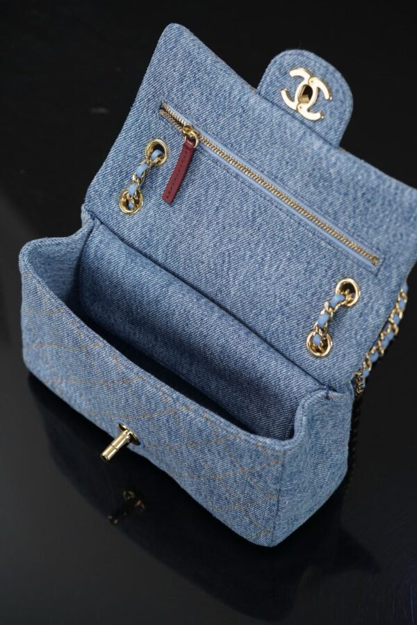 CHANEL MINI Classic Handbag